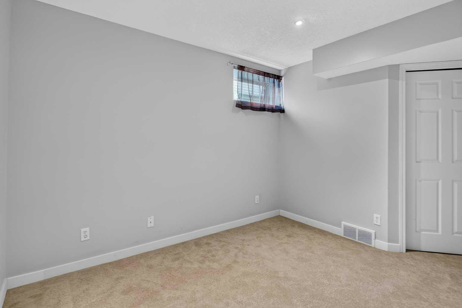 56 Silver Creek Boulevard, Airdrie, AB, T4B 2P6 - 27