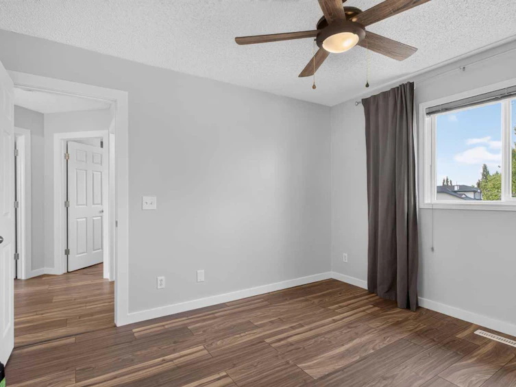 56 Silver Creek Boulevard, Airdrie, AB, T4B 2P6 - 19