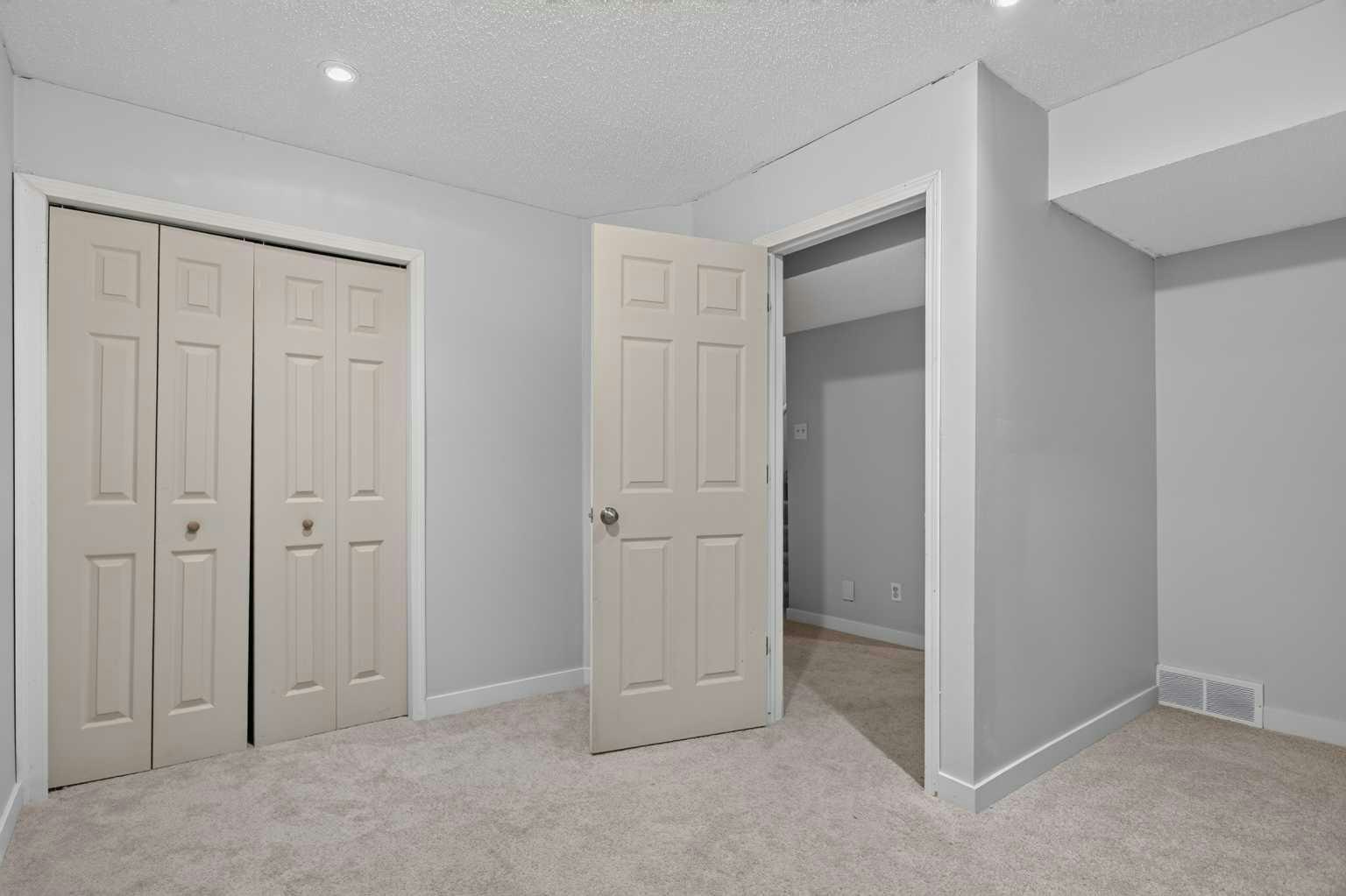 56 Silver Creek Boulevard, Airdrie, AB, T4B 2P6 - 25