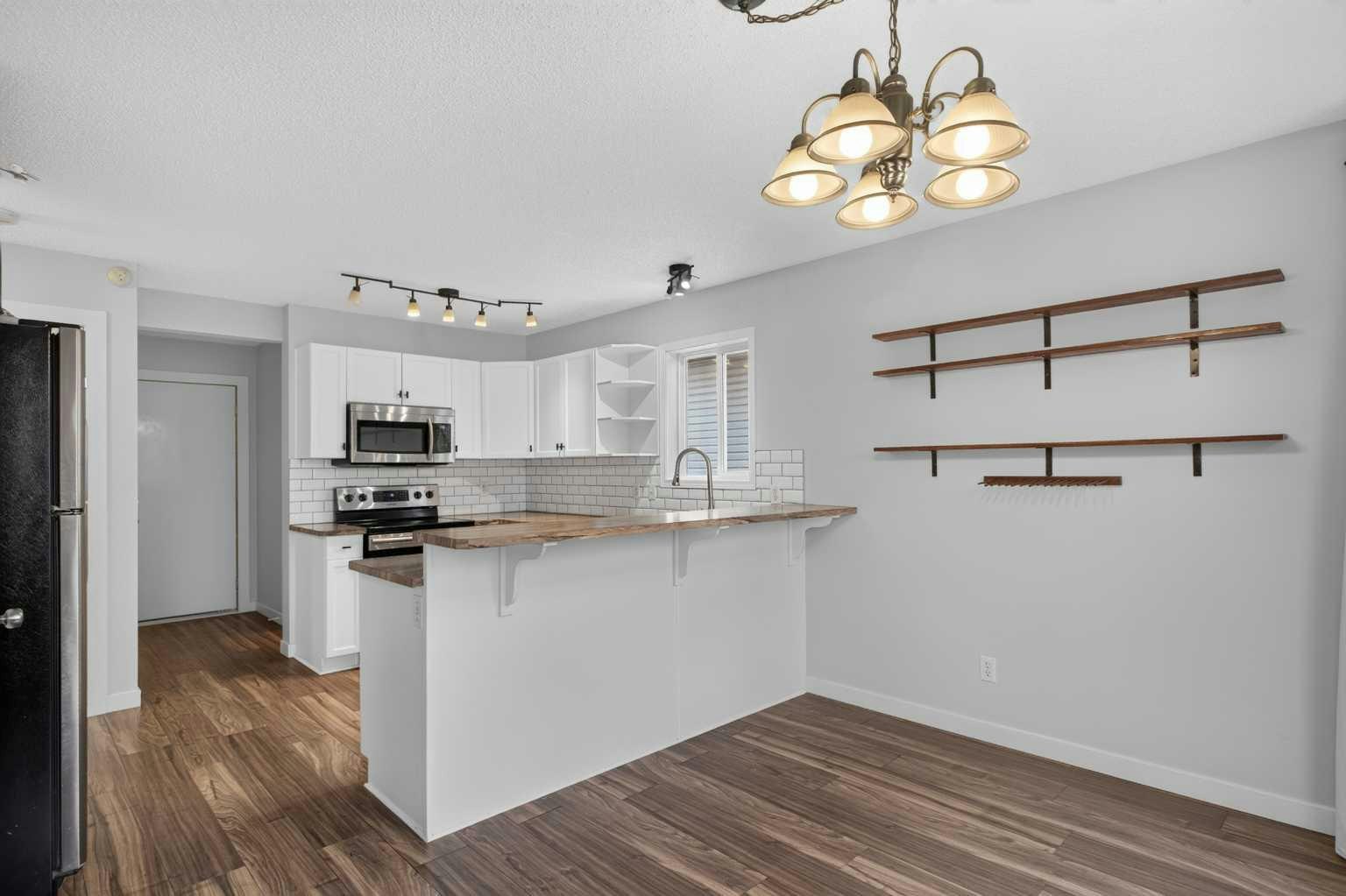 56 Silver Creek Boulevard, Airdrie, AB, T4B 2P6 - 13