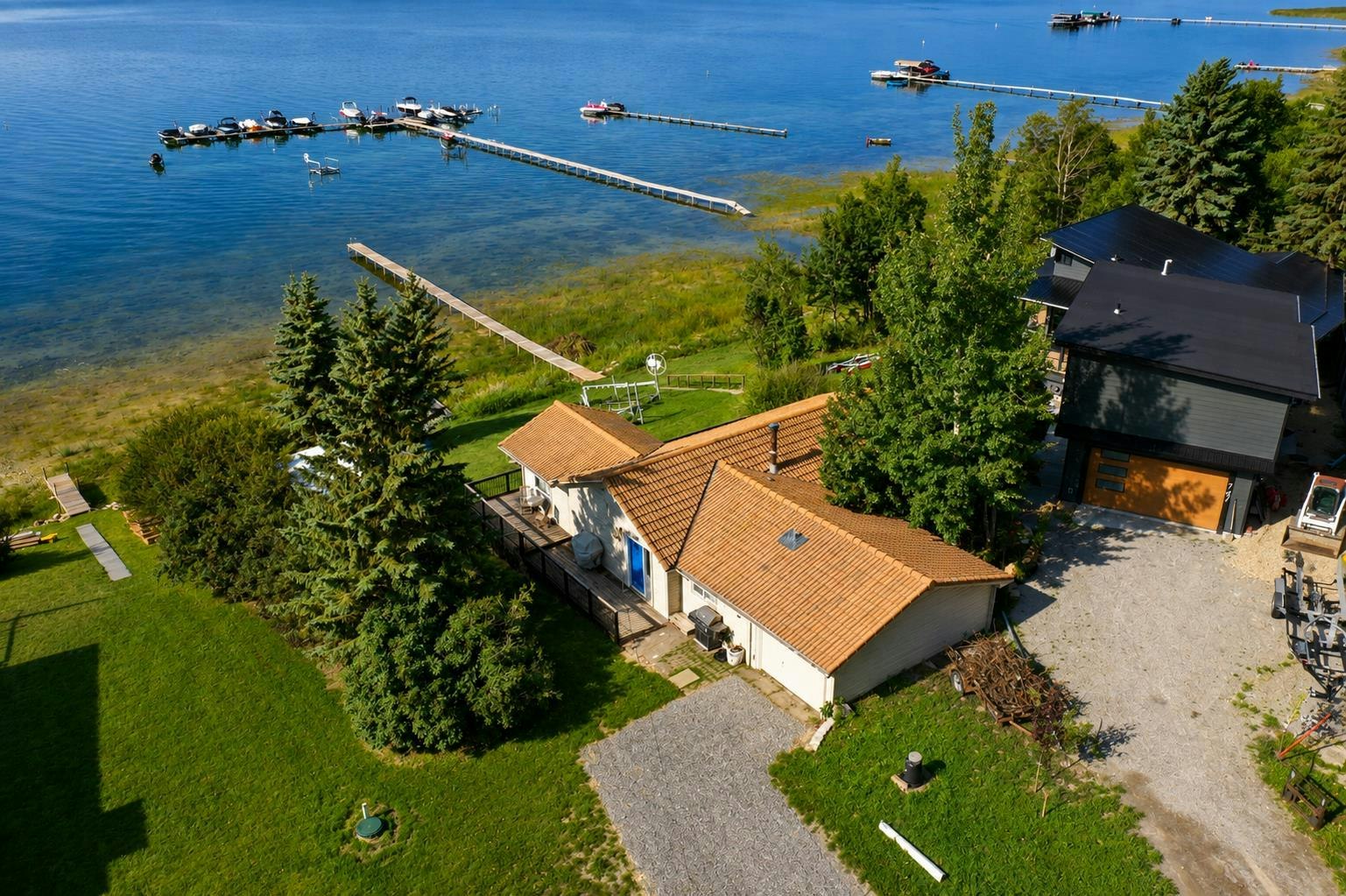 745 Elk Street, Sunbreaker Cove, AB, T0C 0J0