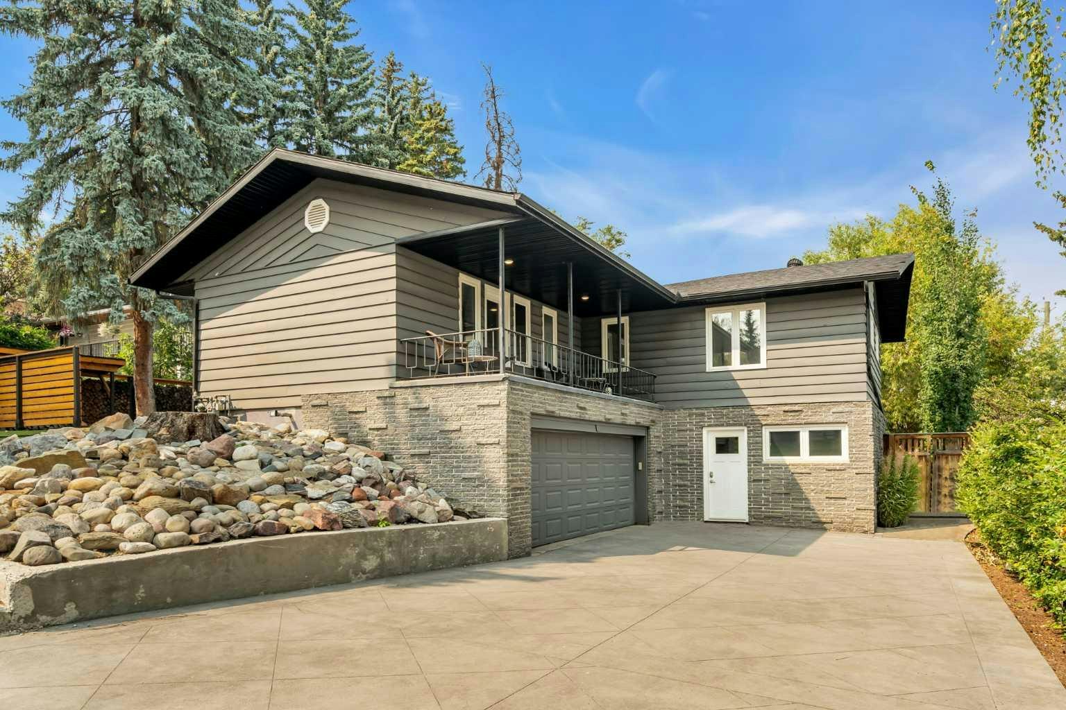 60 Massey Place SW - 2