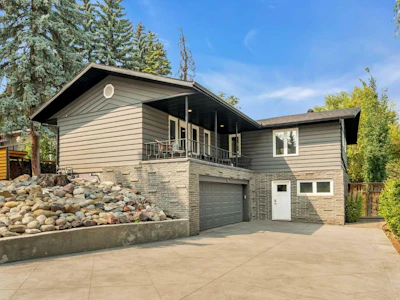 60 Massey Place SW - 2