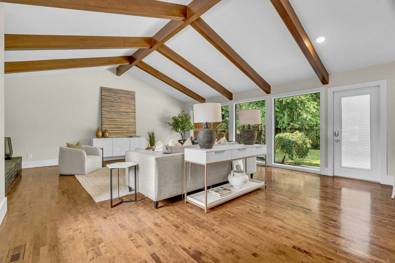 60 Massey Place SW - 3