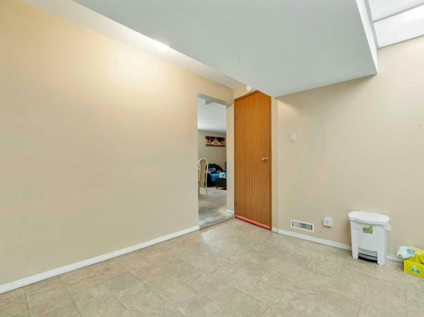 2-1131 28a Street S, Lethbridge, AB, T1K 2W6 - 10