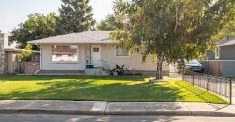 2-1131 28a Street S, Lethbridge, AB, T1K 2W6