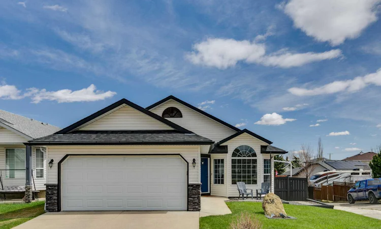 438 Sheep River Point
