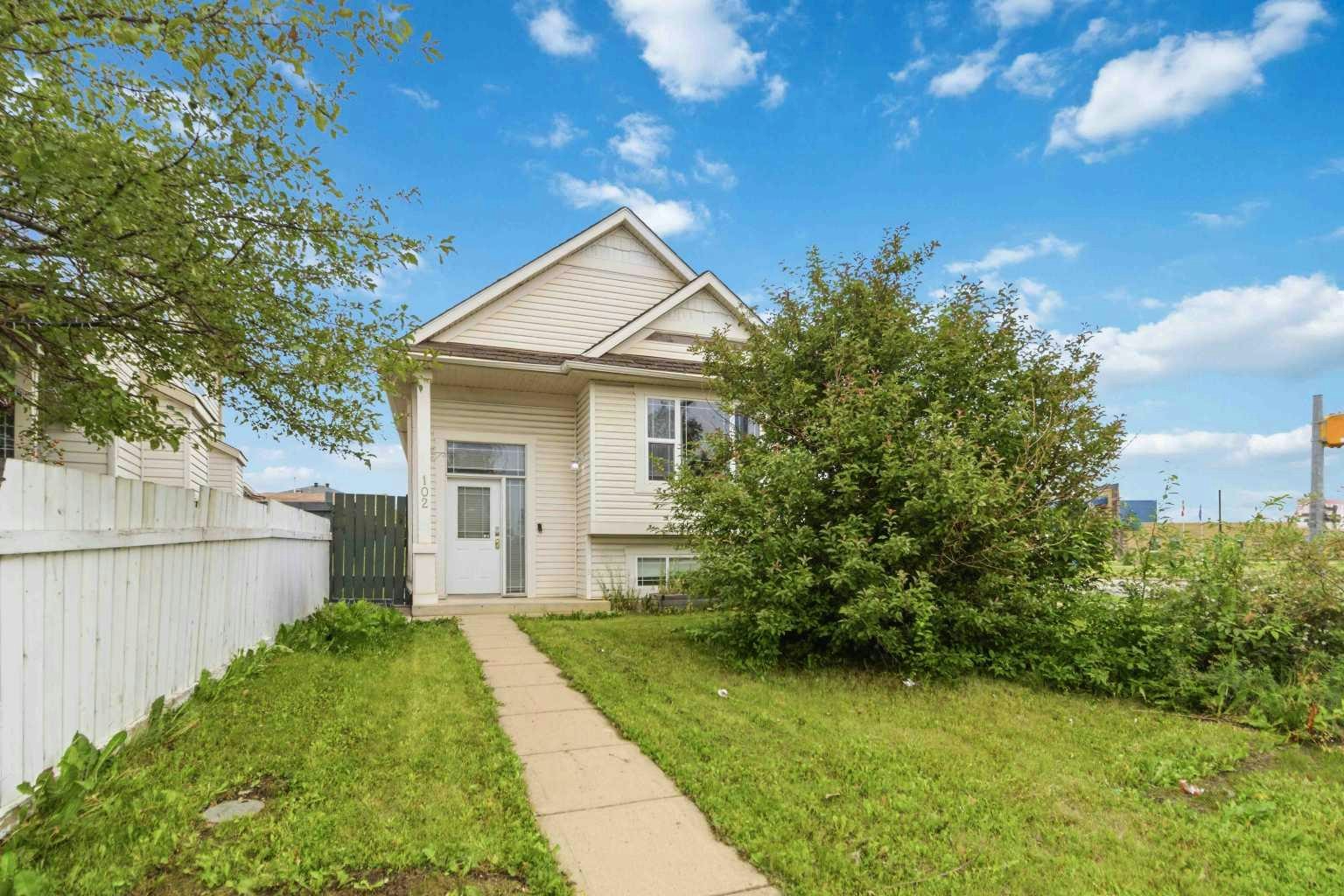 102 Dominion Drive, Fort Mcmurray, AB, T9K 2N2