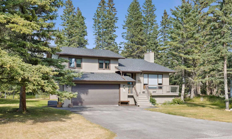 73 Wolf Drive