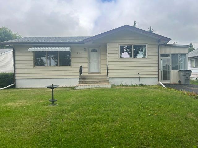 622 6 Avenue, Wainwright, AB, T9W 1B2
