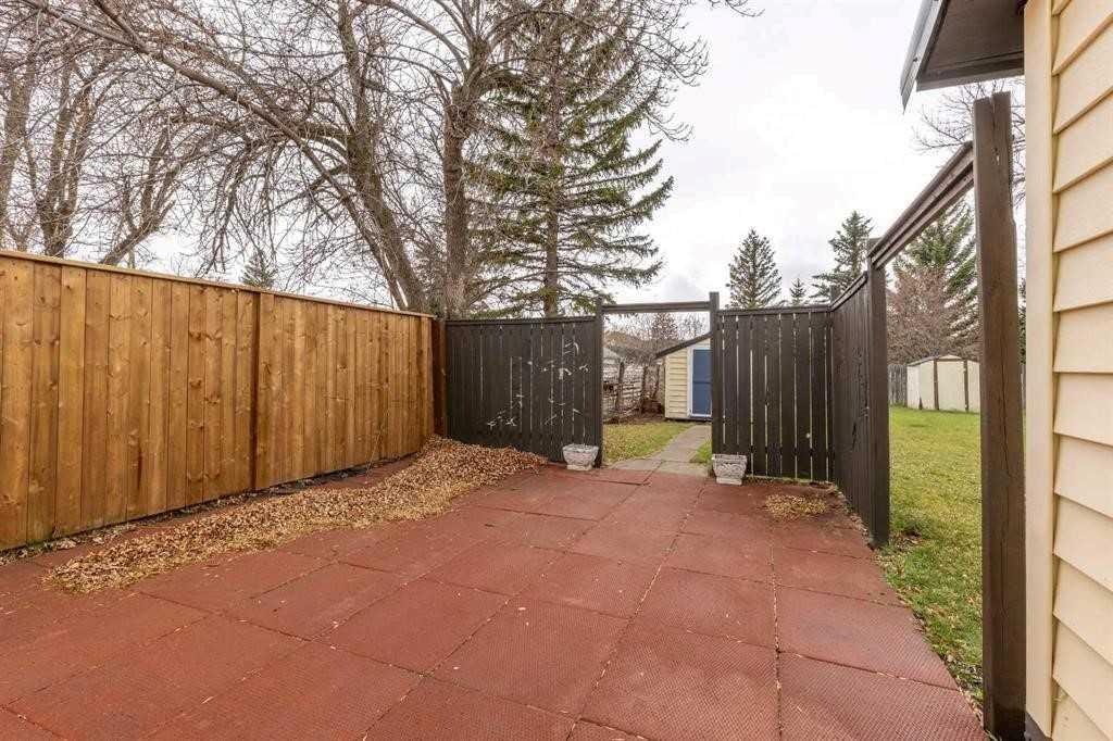 120 N 1 Street W, Magrath, AB, T0K 1J0 - 23