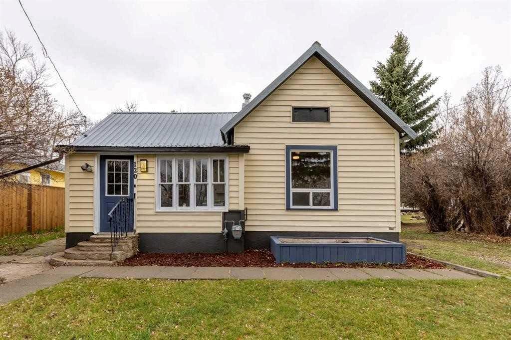 120 N 1 Street W, Magrath, AB, T0K 1J0