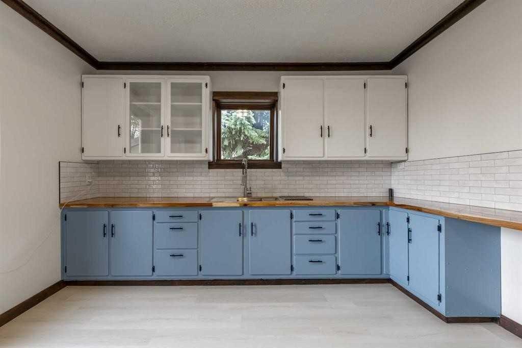 120 N 1 Street W, Magrath, AB, T0K 1J0 - 12