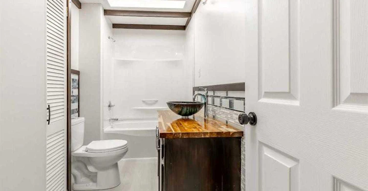 120 N 1 Street W, Magrath, AB, T0K 1J0 - 16