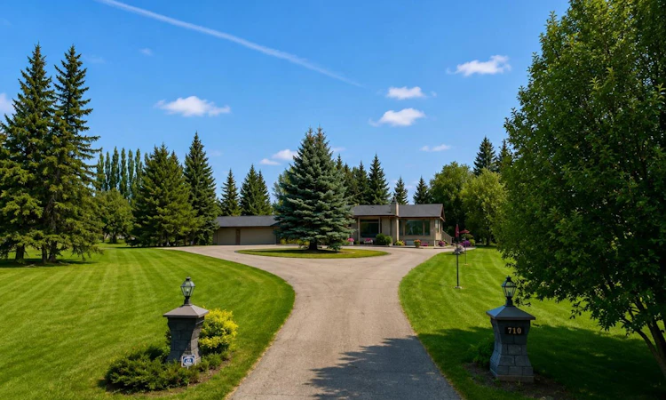 710 Bearspaw Village Drive