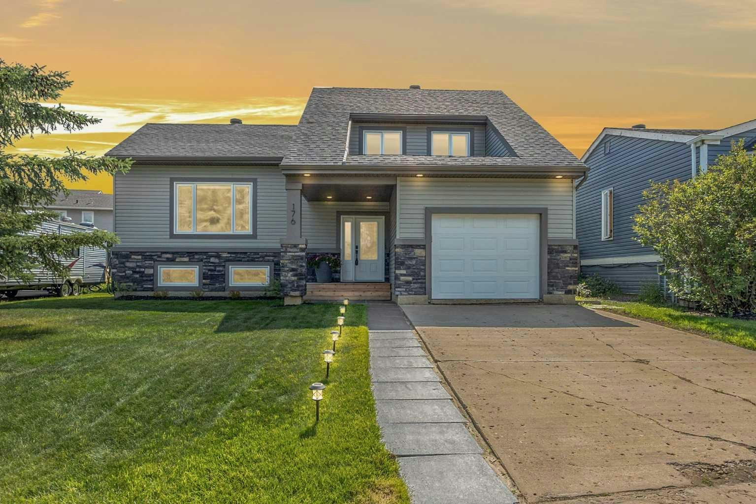 176 Brett Drive, Fort Mcmurray, AB, T9K 2G6