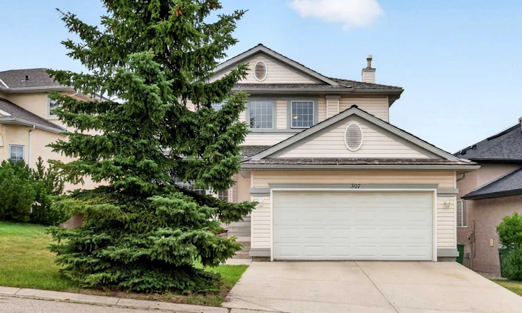 307 Edgeridge Gardens NW