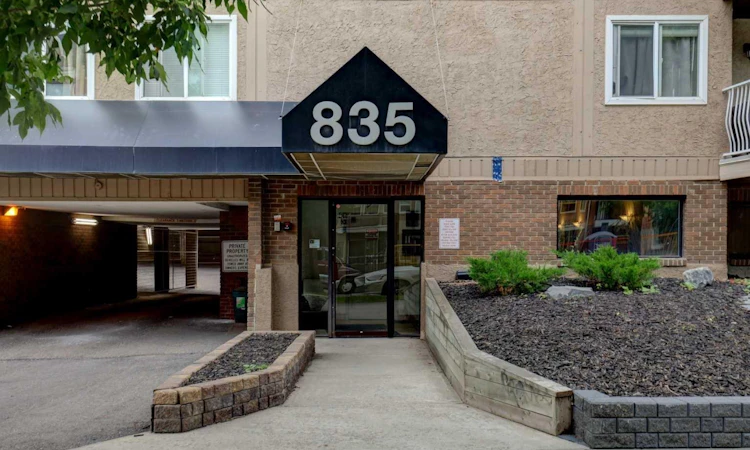 206-835 19 Avenue SW