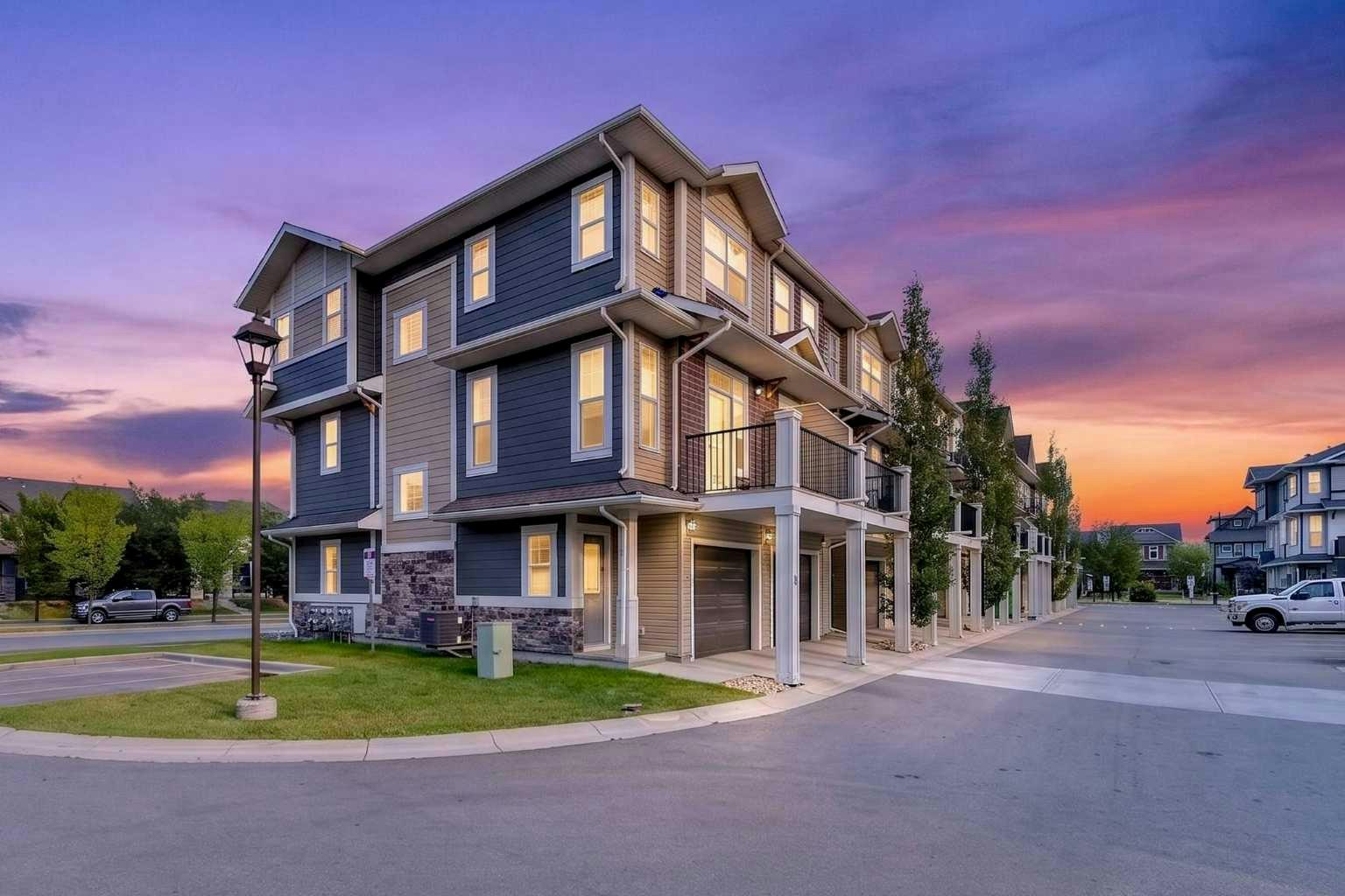 87 Legacy View SE, Calgary, AB, T2X 4H9