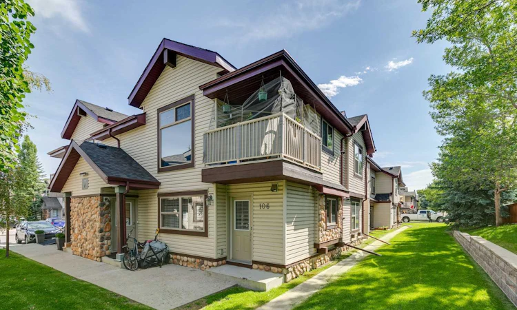 106-7 Everridge Square SW