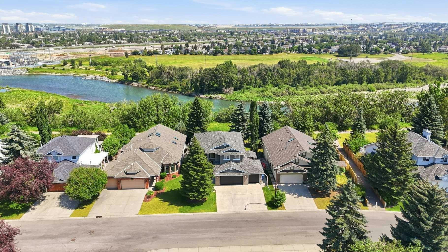 12078 Diamond View SE, Calgary, AB, T2J 7B2