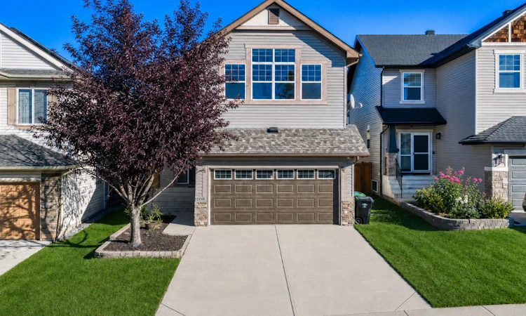 108 Pantego Rise NW