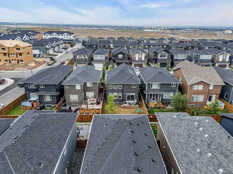 49 Creekside Avenue SW, Calgary, AB, T2X 4A9 - 48