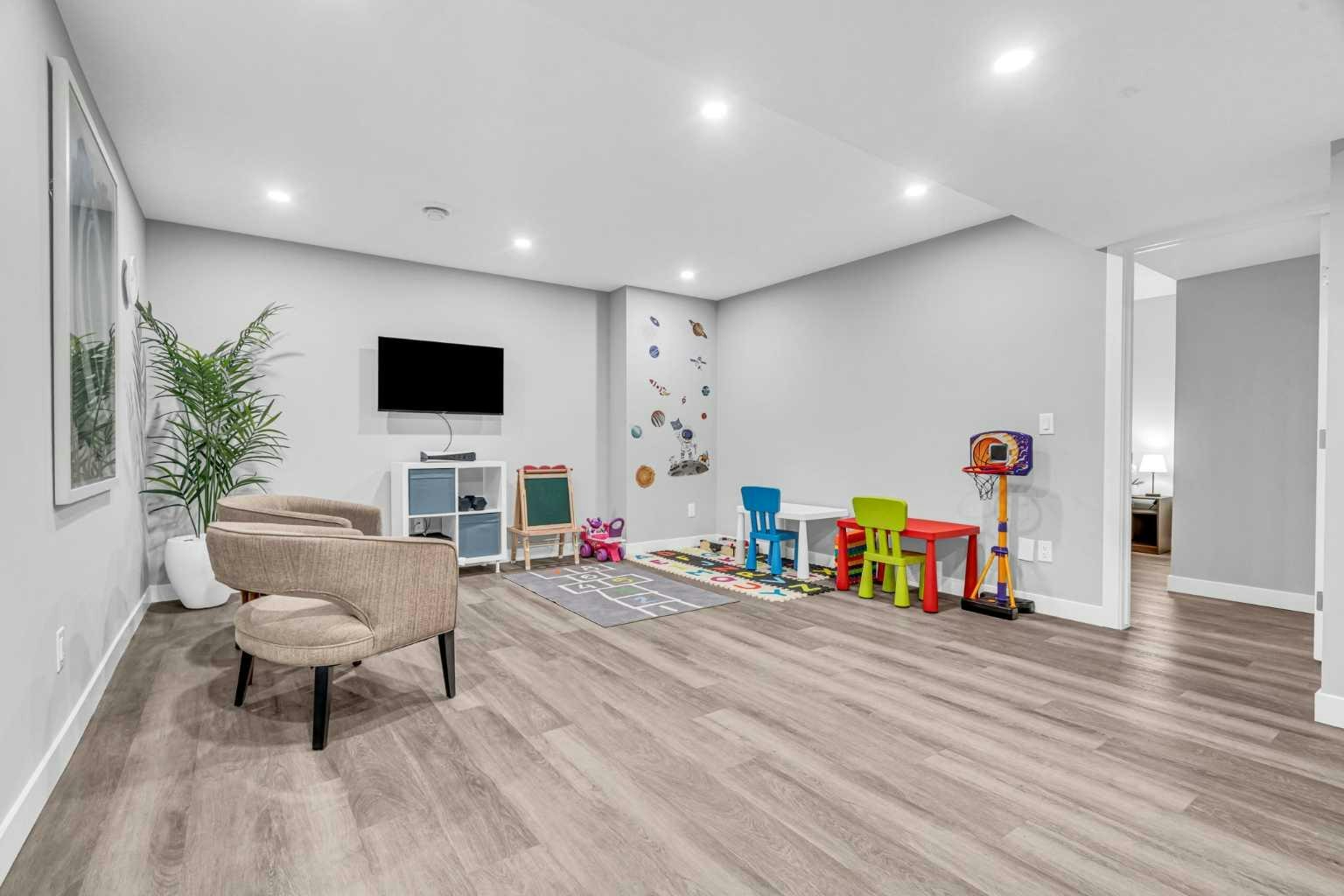 49 Creekside Avenue SW, Calgary, AB, T2X 4A9 - 38