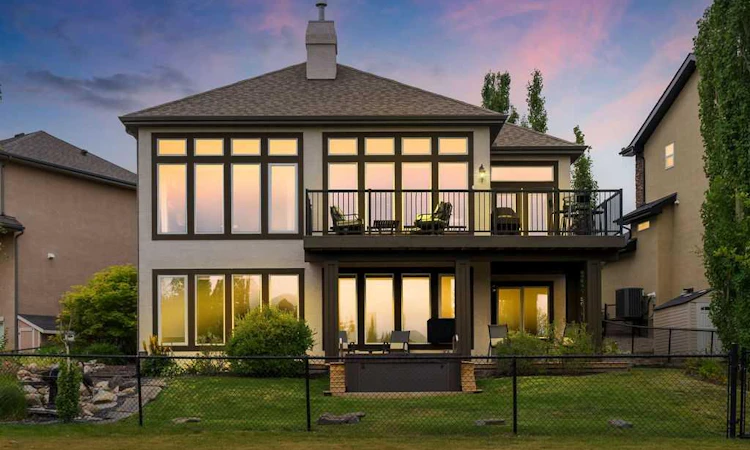 22 Tuscany Estates Crescent NW