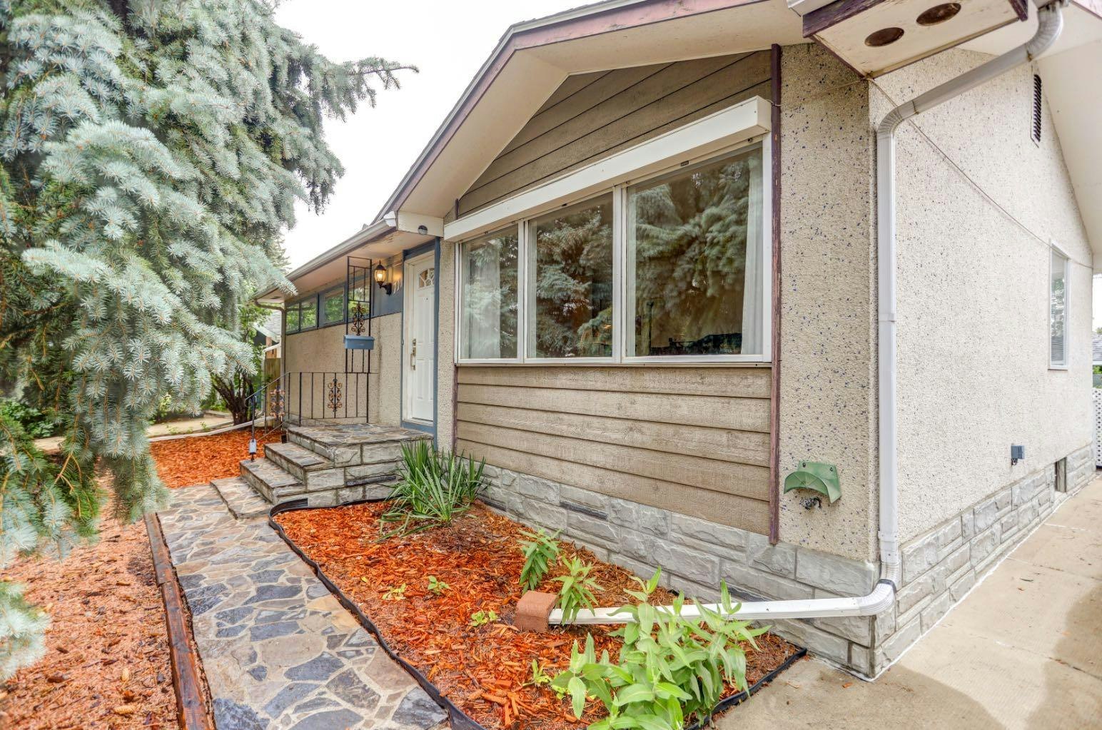 711 27 Street N, Lethbridge, AB, T1H 3X1