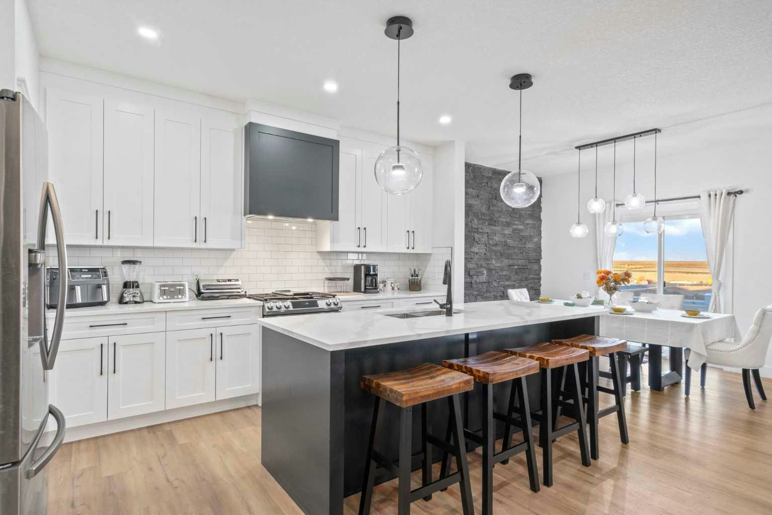 818 Edgefield Street, Strathmore, AB, T1P 0H6