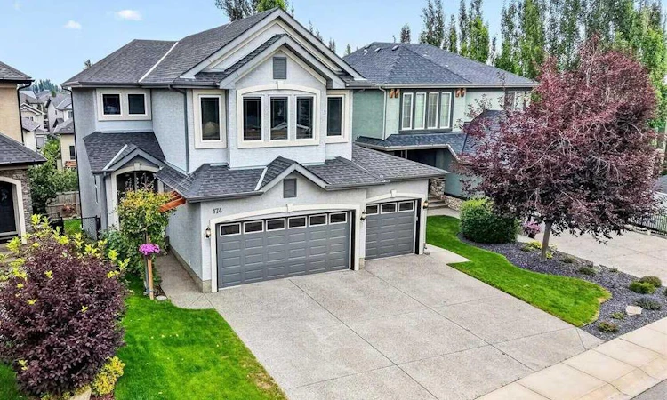 174 Cranridge Terrace SE