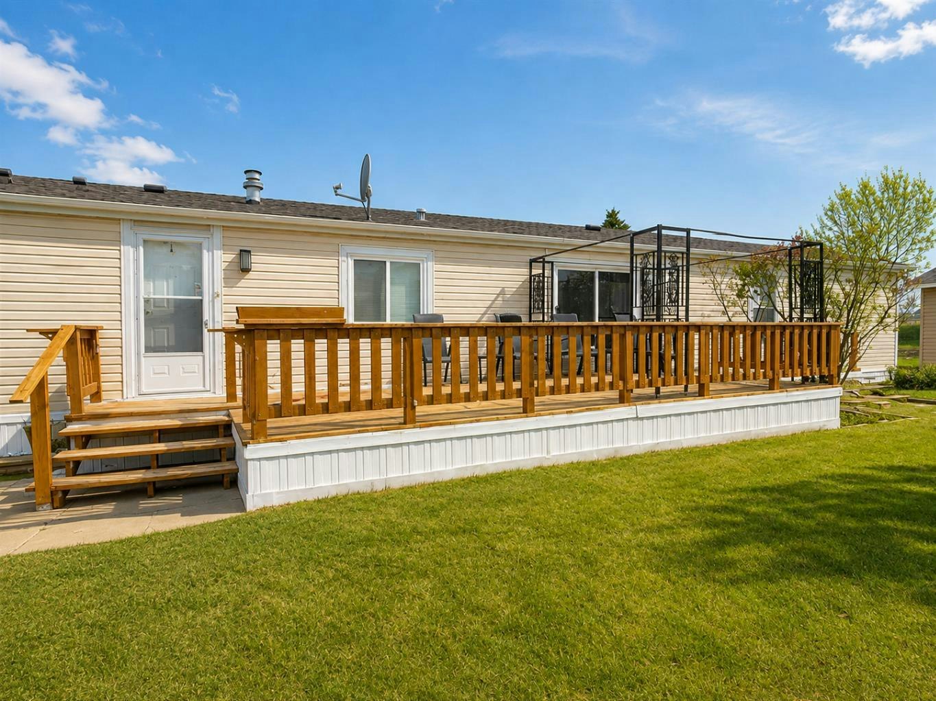 7 Doubletree Way, Strathmore, AB, T1P 1M8