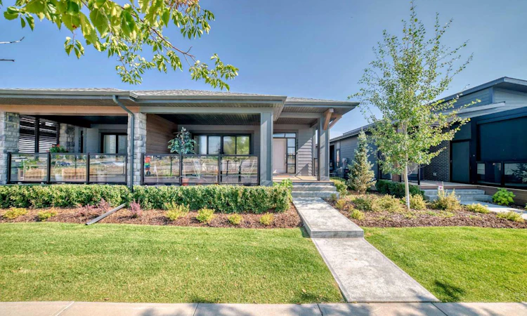 1941 Mahogany Boulevard SE