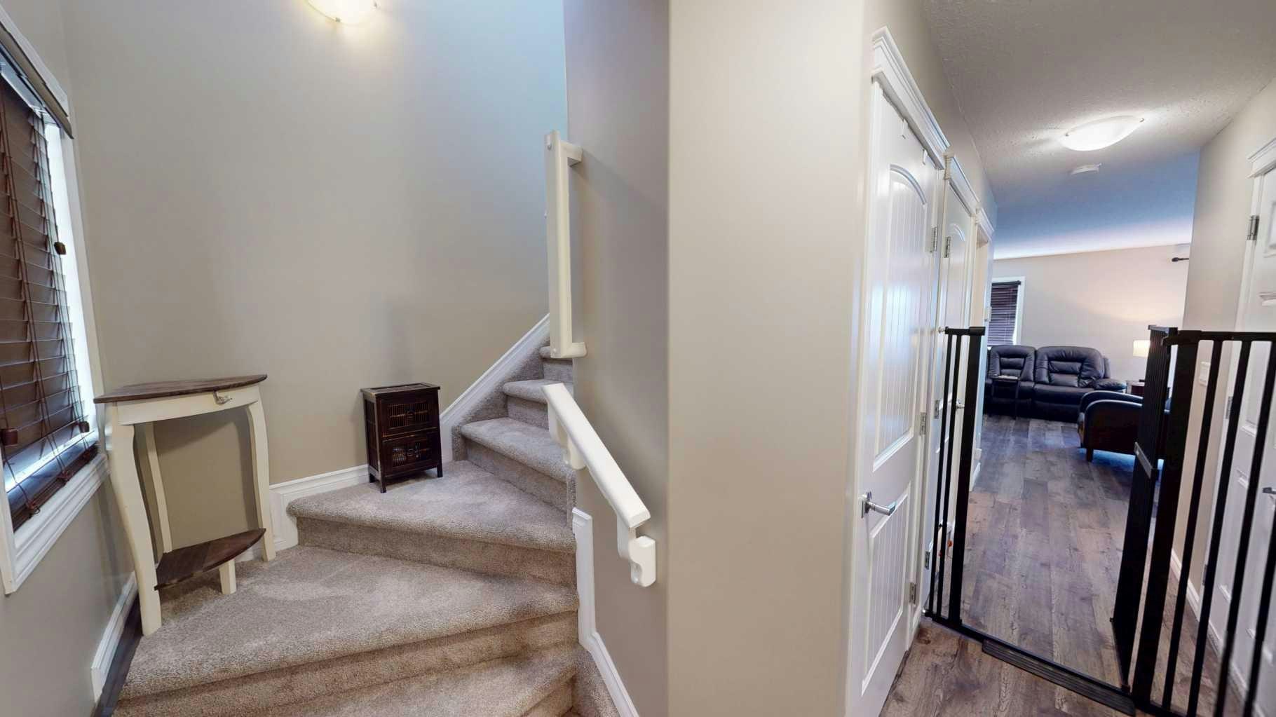 10250 85a Street, Grande Prairie, AB, T8X 0K2 - 2
