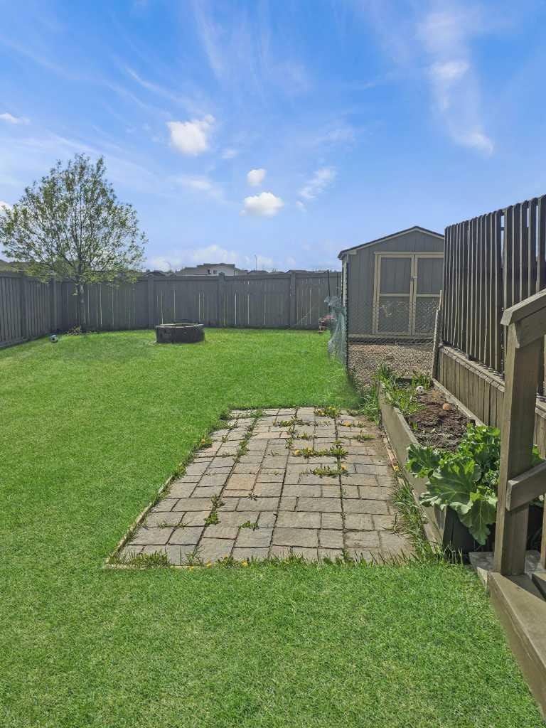 10250 85a Street, Grande Prairie, AB, T8X 0K2 - 14