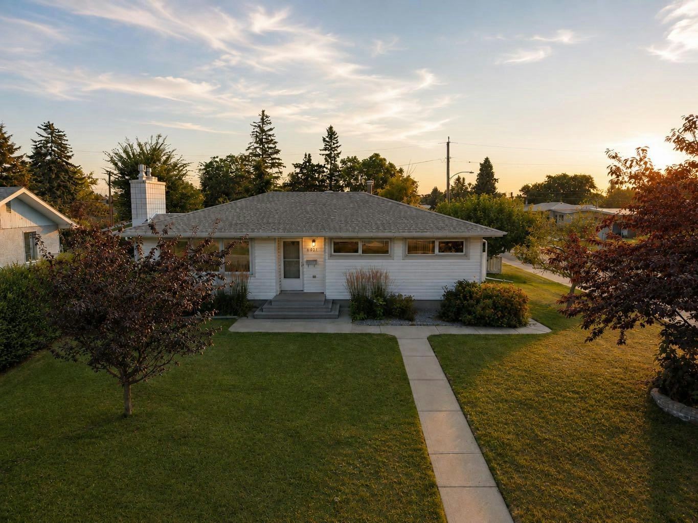 4021 Embury Crescent, Red Deer, AB, T4N 2S8
