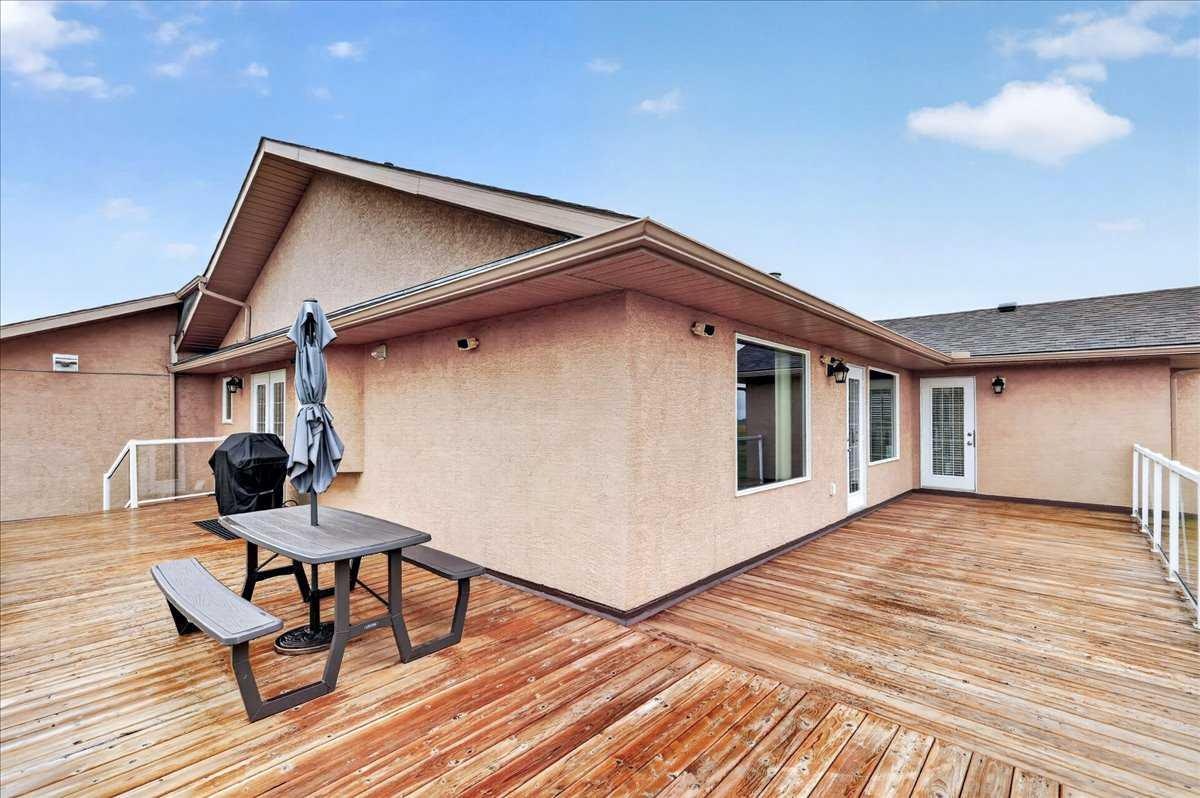 114 South Shore Point, Rural Rocky View County, AB, T2M 4L5 - 32