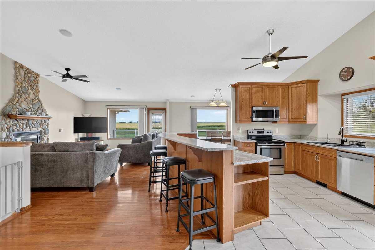 114 South Shore Point, Rural Rocky View County, AB, T2M 4L5 - 8