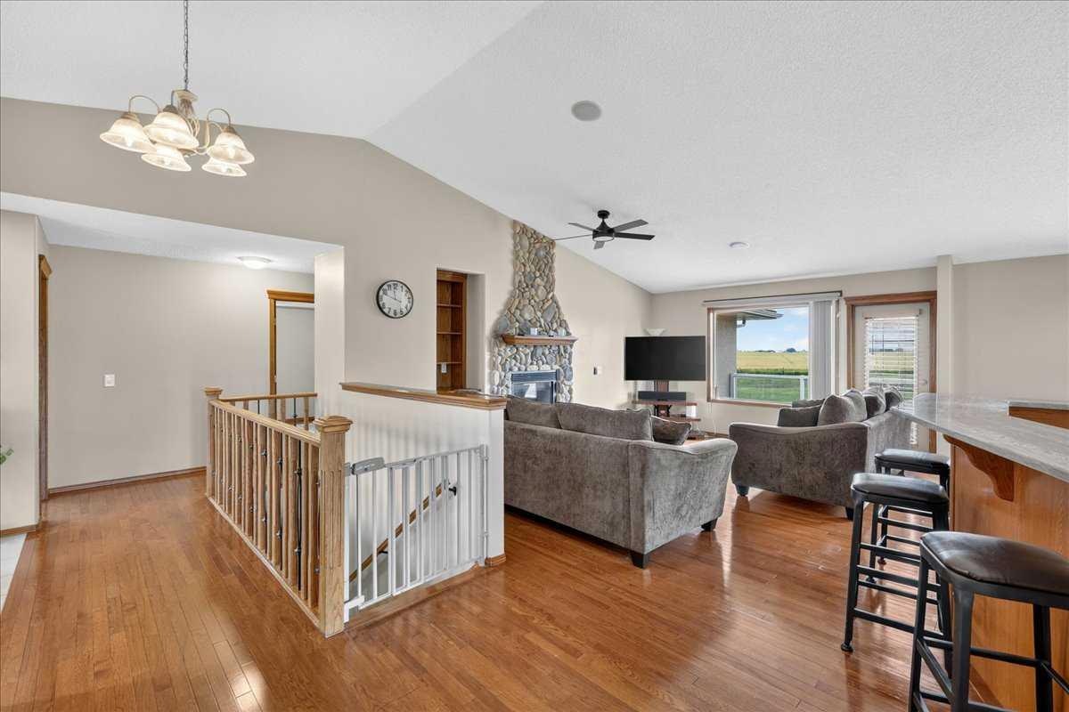 114 South Shore Point, Rural Rocky View County, AB, T2M 4L5 - 16