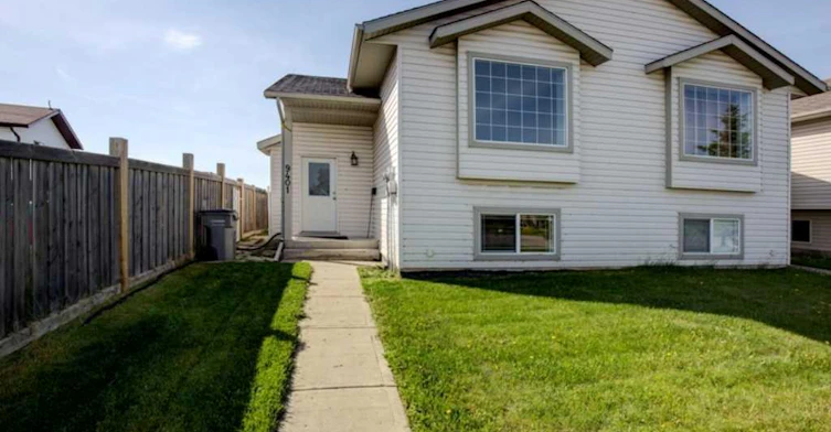 9401 129 Avenue, Grande Prairie, AB, T8X 1R3