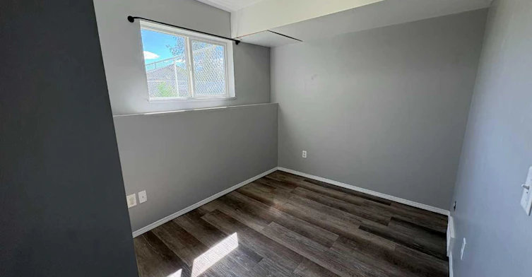 9401 129 Avenue, Grande Prairie, AB, T8X 1R3 - 8