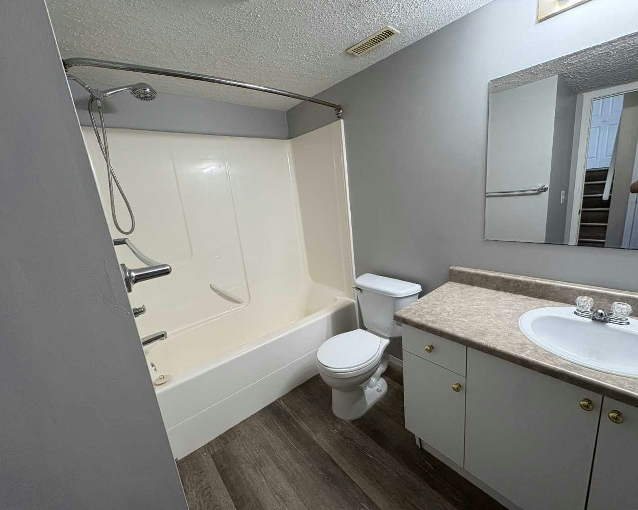 9401 129 Avenue, Grande Prairie, AB, T8X 1R3 - 9