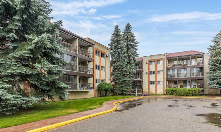 135-1480 Southview Drive SE