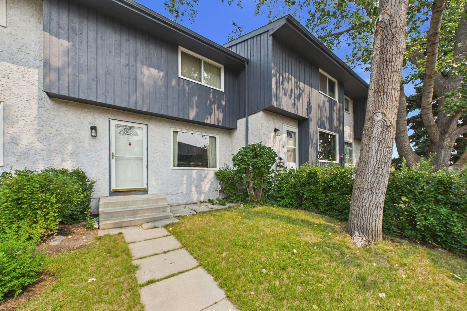 24-800 Bowcroft Place, Cochrane, AB, T4C 1B9