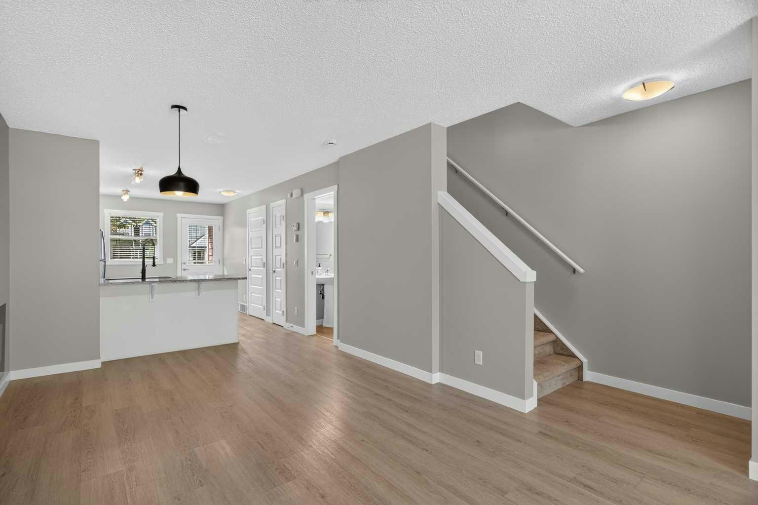 75 Auburn Bay Street SE - 4