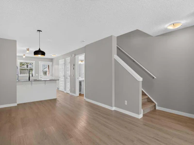 75 Auburn Bay Street SE - 4