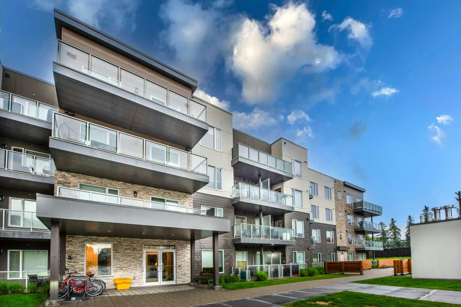 105-150 Shawnee Square SW, Calgary, AB, T2Y 0T6