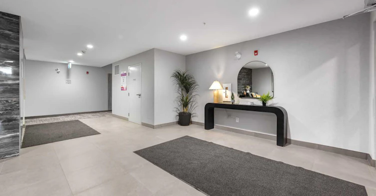105-150 Shawnee Square SW, Calgary, AB, T2Y 0T6 - 5