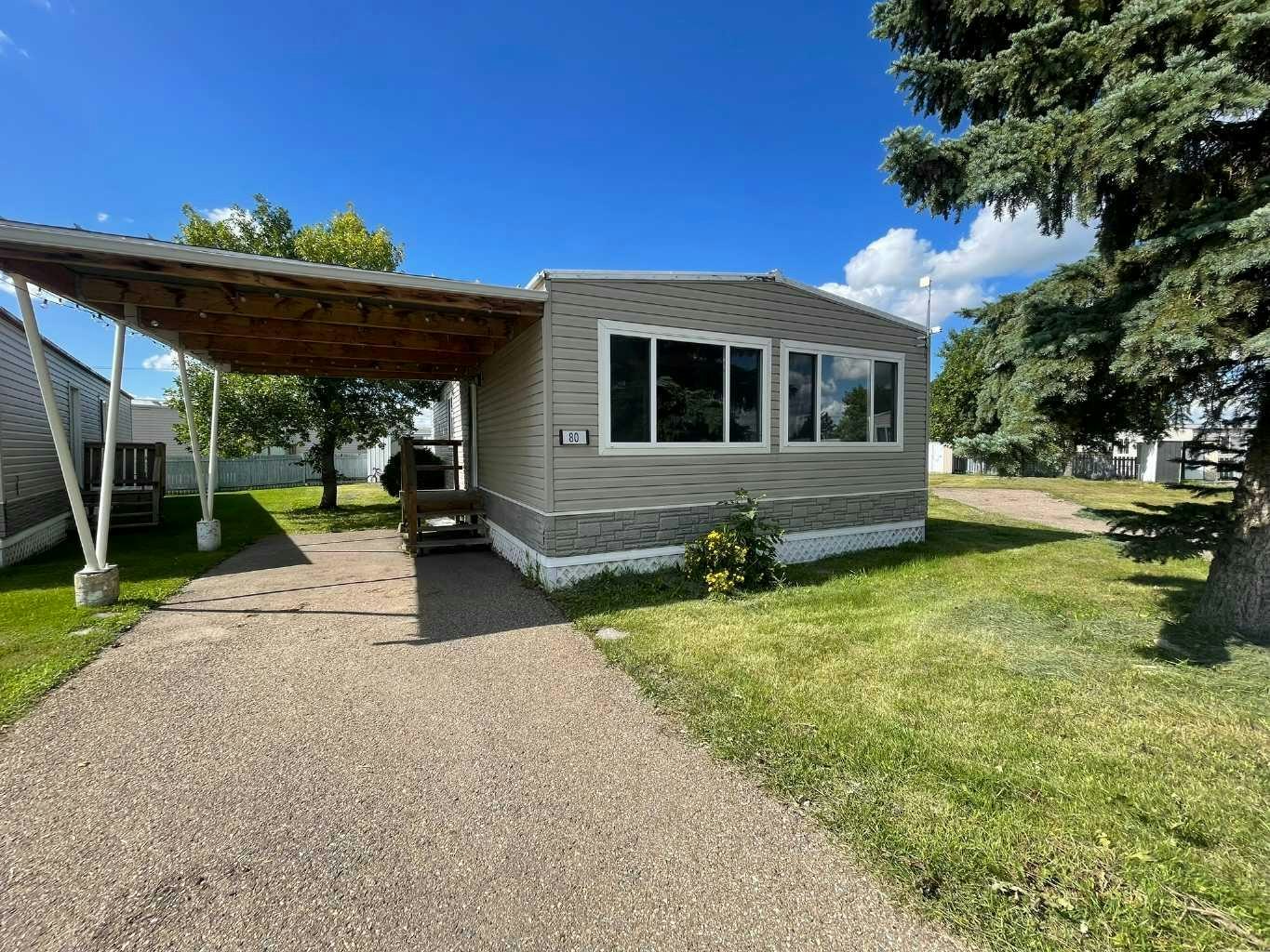80-5308 57 Street, Lloydminster City West, AB, T9V 2A3